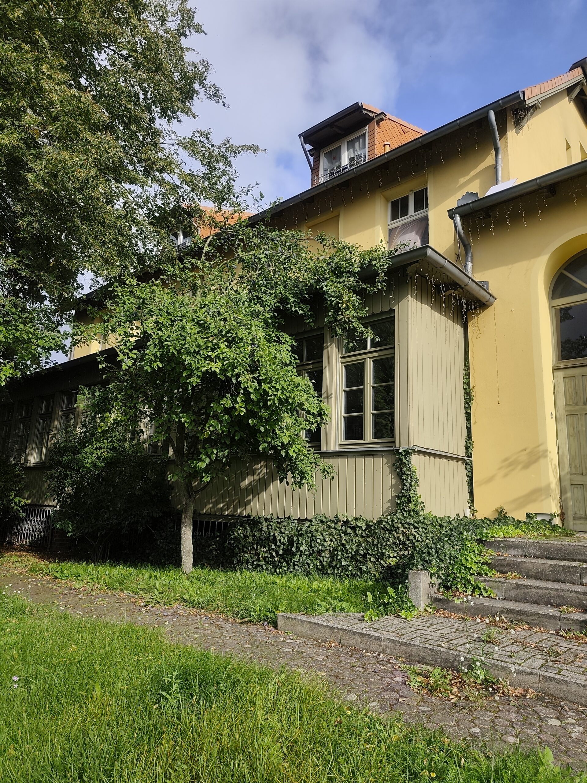 Institutsgebäude des Econics Institute e.V. in Chorin