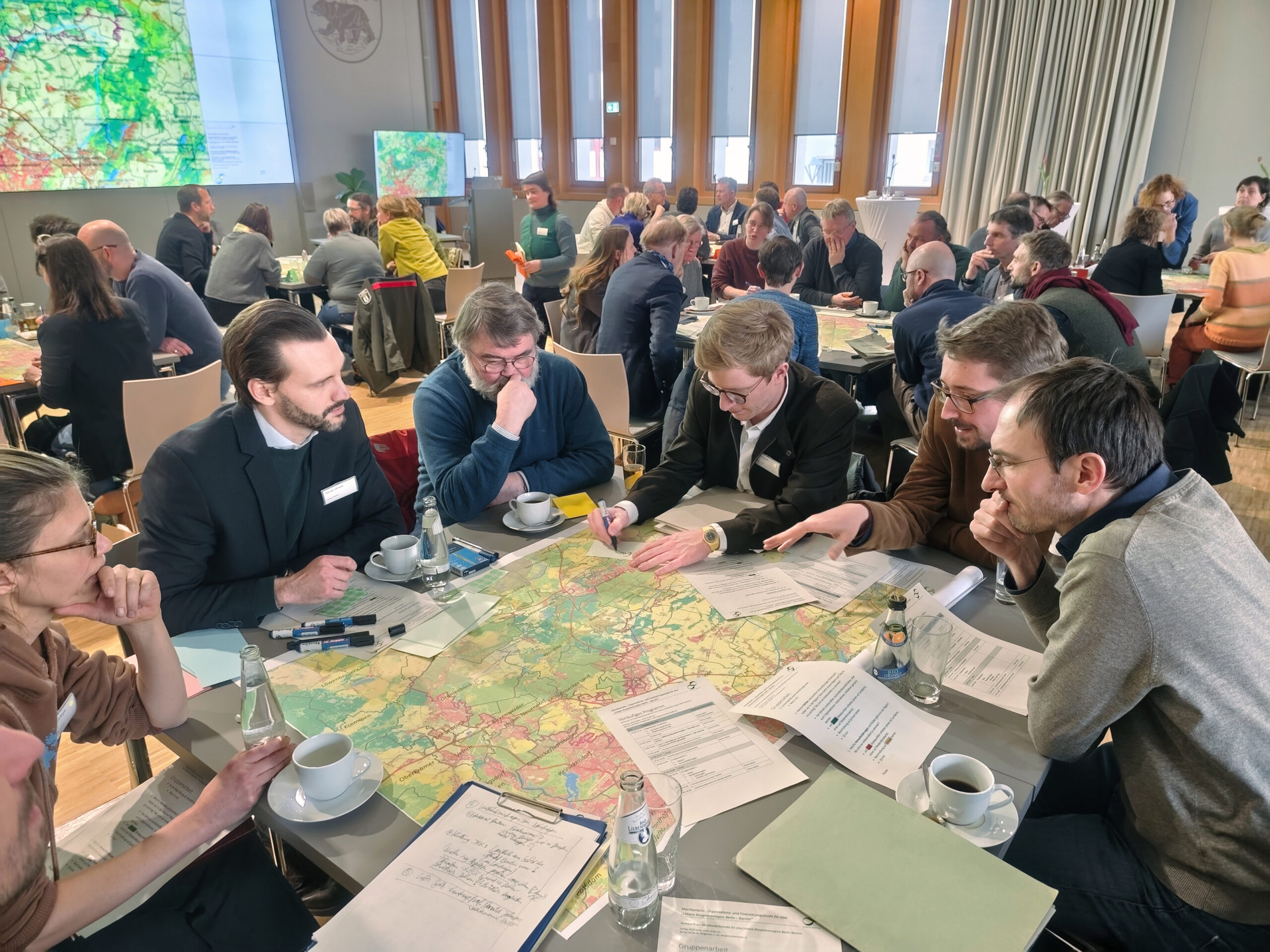 Austauschtreffen Urbane Biosphärenregion Berlin-Barnim, Gruppenarbeit, Bürgersaal Bernau, 20.02.2026, Foto: Pierre Ibisch