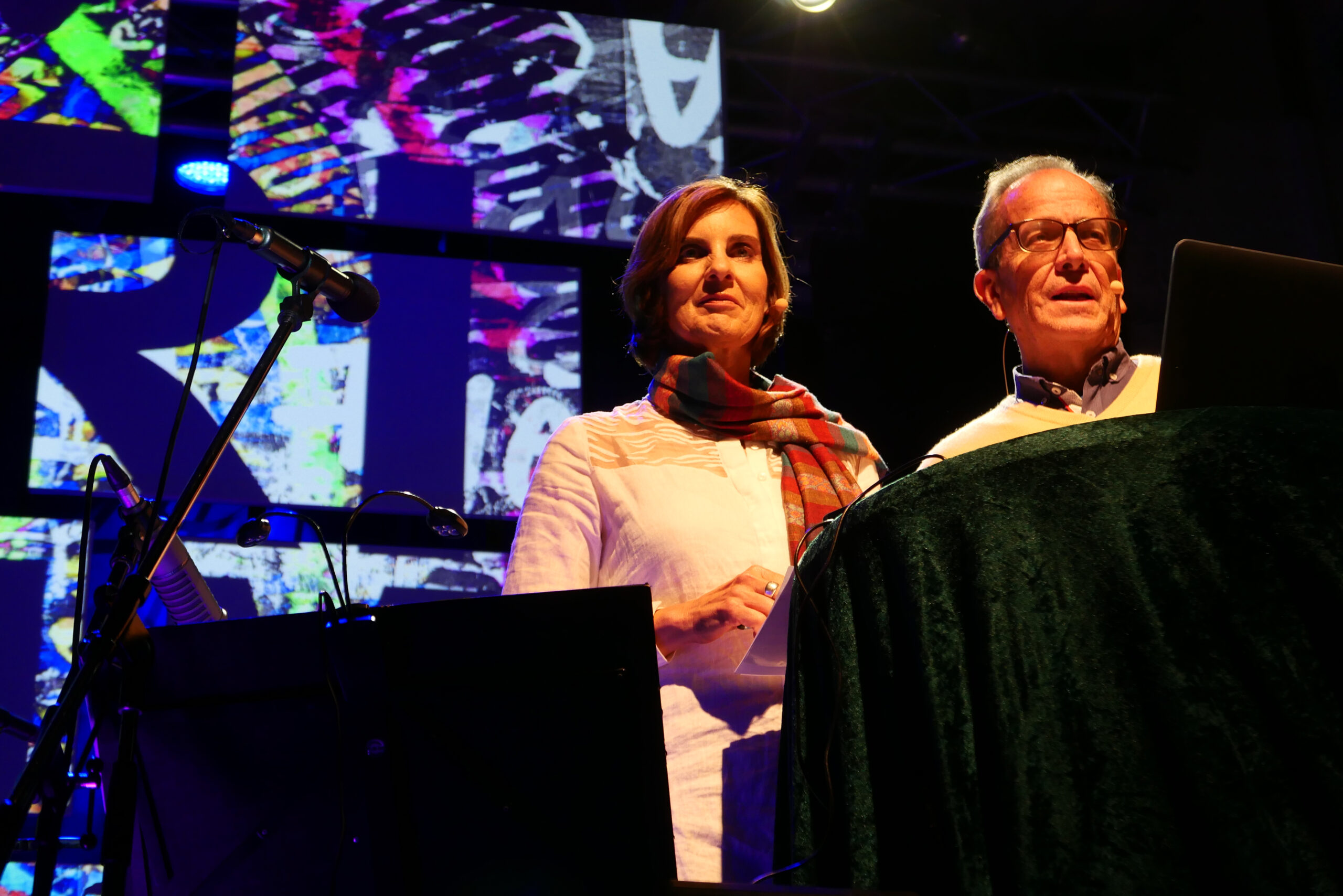 Pluriversium, Alberto Acosta und Sandra Weiss, Copyright: Kulturbüro Grupo Sal